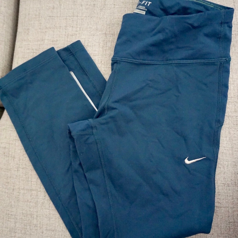 NIKE DRI-FIT WORKOUT LEGGINGS